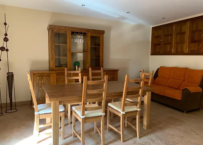 Casa En A 15 Minutos De Segovia Hébergement de vacances Martin Miguel